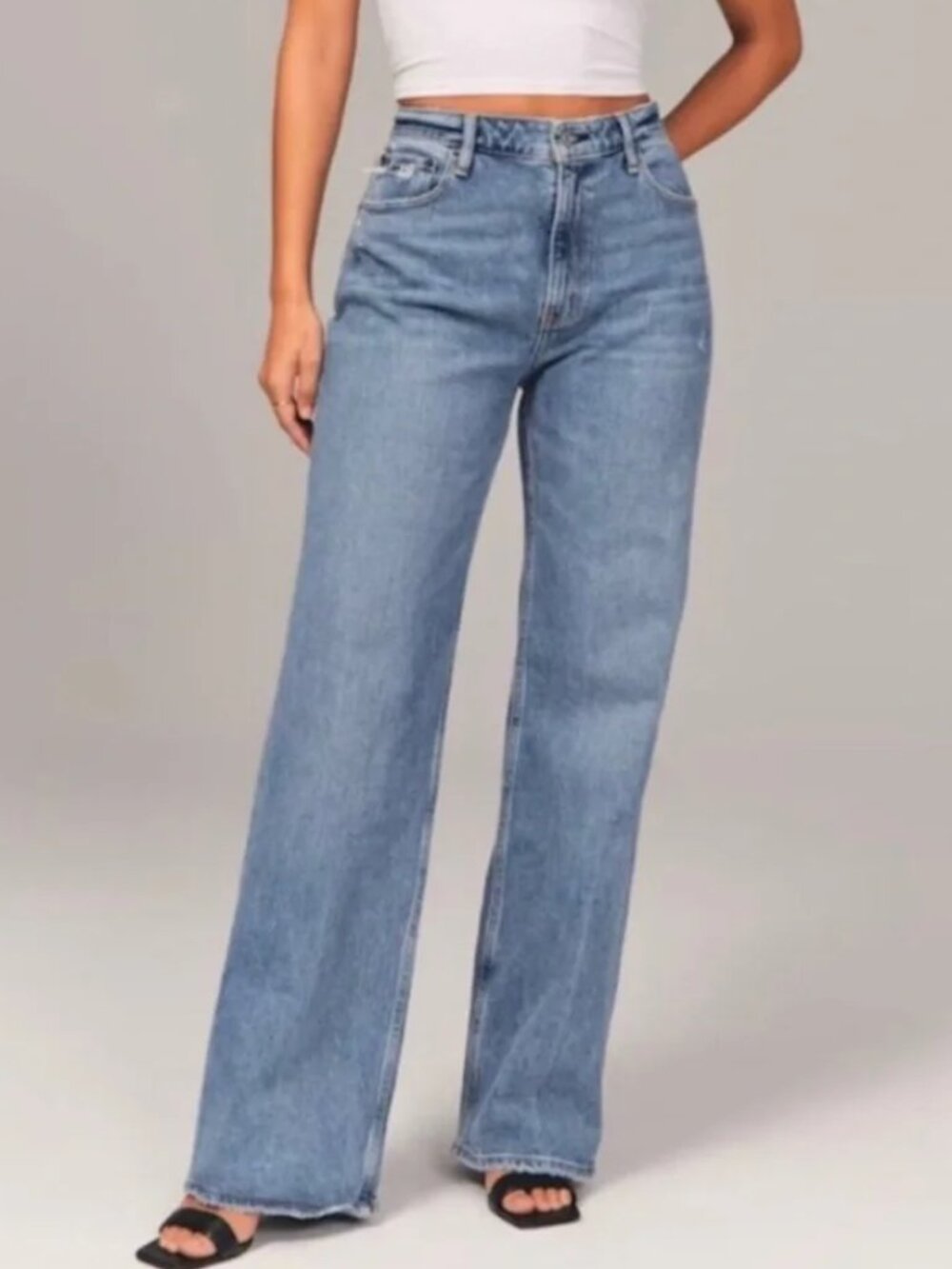 Abercrombie & Fitch Curve Love The 90s Relaxed Jeans Women's 31 / 12R High Rise